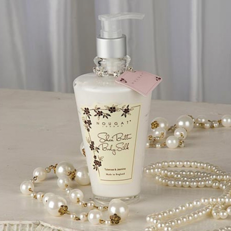 Nougat London Jedwab do ciała z masłem shea  o aromacie tuberozy i jaśminu